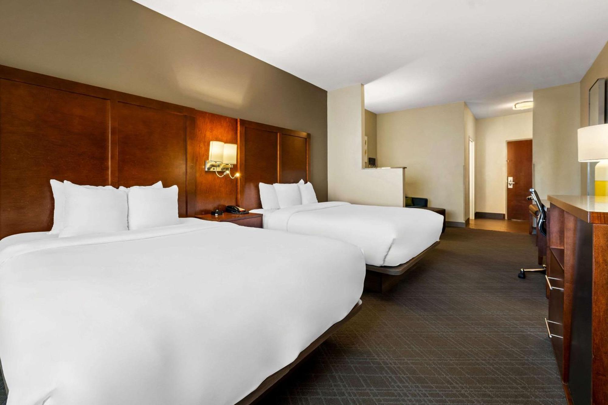 Comfort Suites Cullman I-65 Exit 310 Экстерьер фото