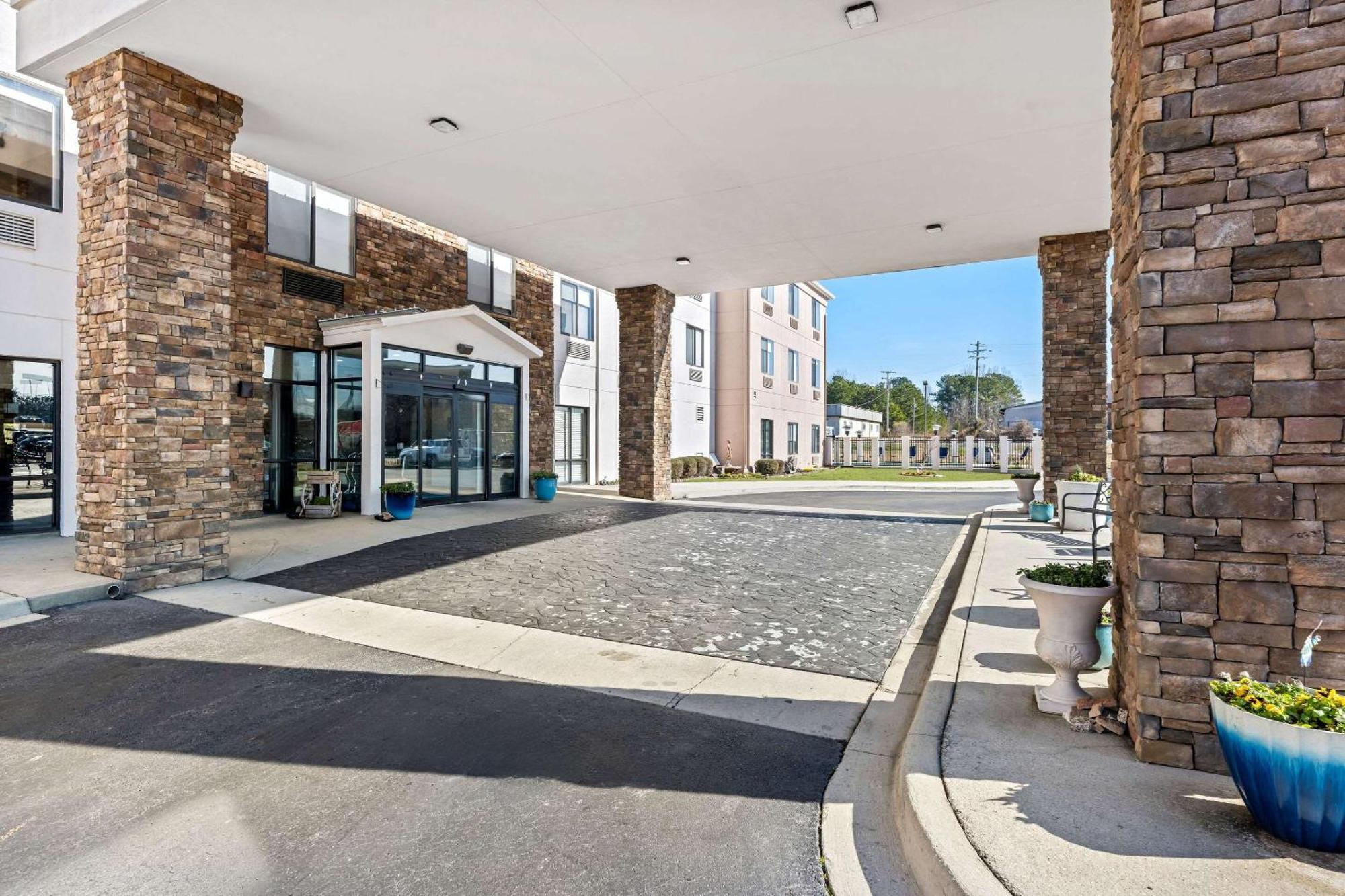 Comfort Suites Cullman I-65 Exit 310 Экстерьер фото